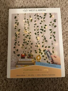 West & Arrow - Warm White LED Curtain Vine Lights